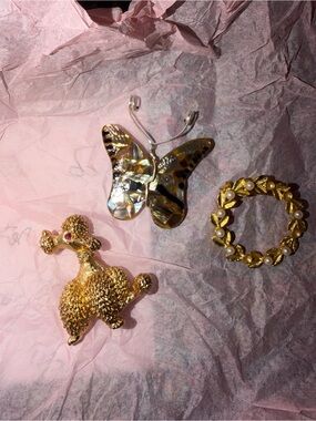 Vintage Poodle Brooch with Pearl Leaf Wreath brooch & Butterfly - Gold Tone set